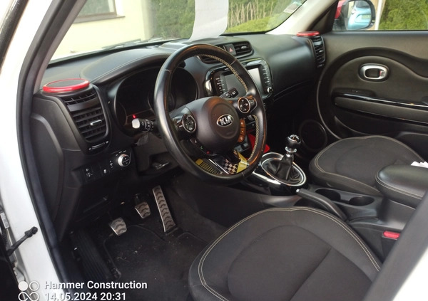Kia Soul cena 41500 przebieg: 149000, rok produkcji 2015 z Przysucha małe 232